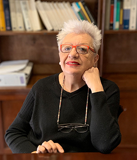 Retrat de la Marisa Fernández Gálvez al despatx d'Elna Advocades